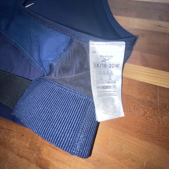 Reebok Lux Vector Medium Impact Racerback Bra Navy 4X - Picture 6 of 8